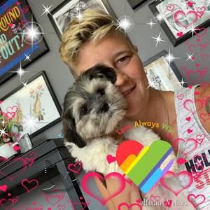 Meet your Posher, Lisa